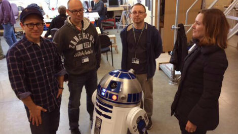 JJ abrams : Virginia, R2-D2 will be in 'Star Wars Episode VII'