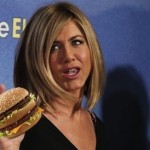 Jennifer Aniston : Actress has bad Big Mac reaction