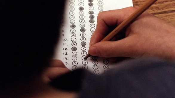exam protector recognized French mother as impostor