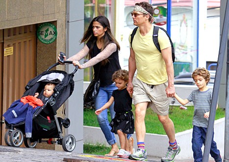 Actor Matthew McConaughey’s Festive Family Outing