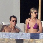 Actress Jennifer Aniston Rocks Bikini in Cabo With Justin Theroux