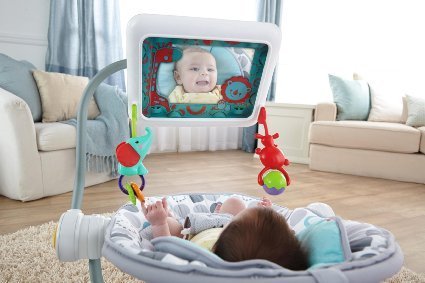Baby seat with iPad holder stirs controversy
