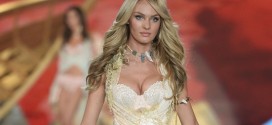 Candice Swanepoel from South Africa : Supermodel is "Extra" Hot