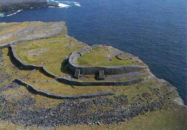 Dun Aengus, Aran Islands, Ireland : Hillforts and History (Video)