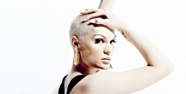 Singer Jessie J 'dedicates album to God'
