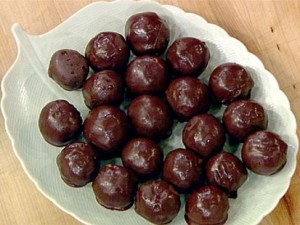 Mayim Bialik's Pecan Pie Truffles : Recipe