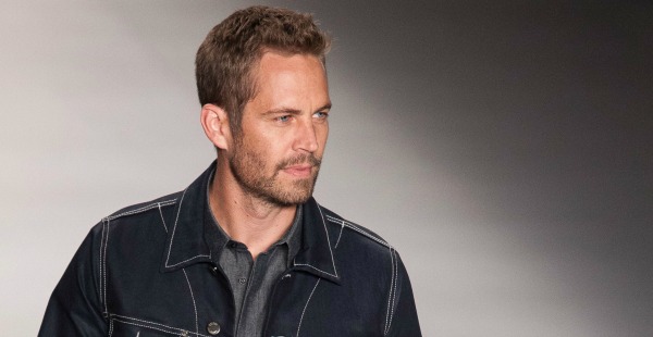 Fast & Furious crew in tribute to Paul Walker