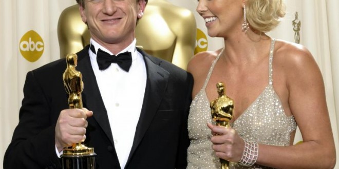 Actress Charlize Theron and Sean Penn