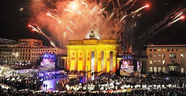 Anniversaries in 2014 : Berlin wall festival of freedom