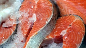 Eating oily fish 'delays loss of brain cells'