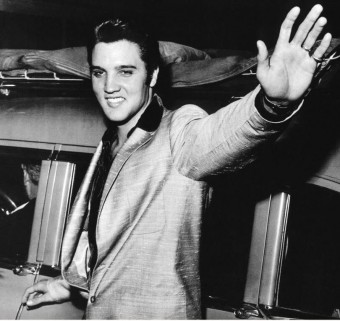 Elvis Presley First Recording in 1953 : “My Happiness” for his mother’s birthday