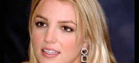 Grateful Mom Britney Spears gives $100 tip to waiter