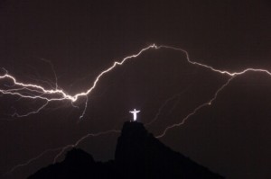 Lightning Damages Christ the Redeemer Statue in Brazil