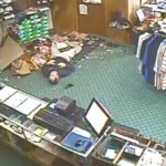 Man Falls Through Ceiling Of Golf Store (VIDEO)