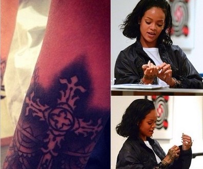 Pop star Rihanna gets new cross tattoo (PHOTO)