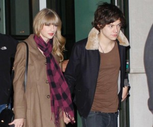 Singer Taylor swift buys harry styles beatles memorabilia for christmas