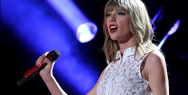 Star Taylor Swift leaves $500 tip