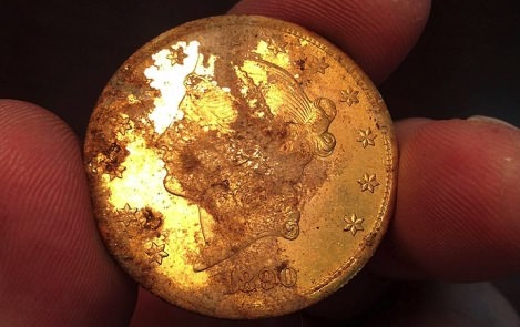 California Couple Finds $10M in Gold Coins Buried in Backyard