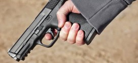 Detroit-area Man kills self demonstrating gun safety