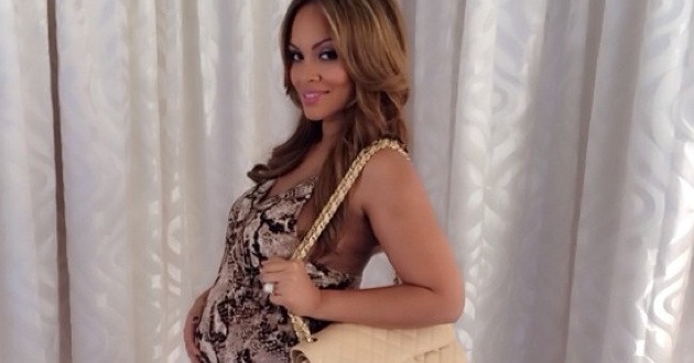 Evelyn Lozada, Carl Crawford Reveals Baby’s Gender : It’s A Boy!