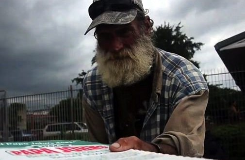 Jared Guynes delivered pizza to homeless