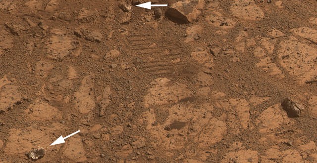 Mars 'doughnut' rock mystery solved