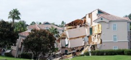 Sinkhole rescues : Disney World-area resort villa falls into sinkhole