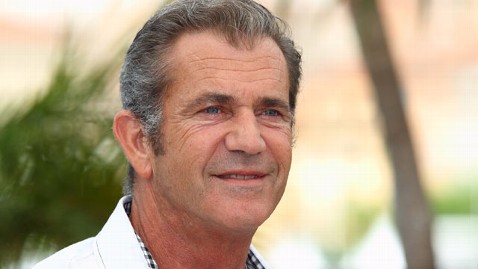 Actor Mel Gibson fires back at new anti-Semitic accusations