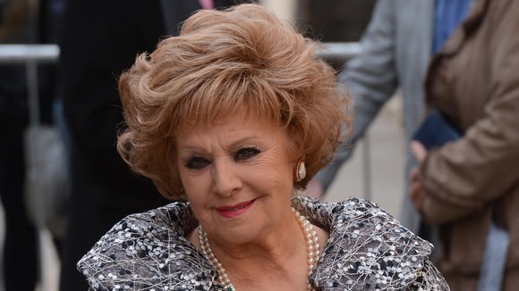 Actress Barbara Knox arrested for drink-driving