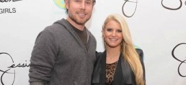 Jessica Simpson and Eric Johnson move wedding location
