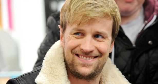 Kian Egan has revealed he'd be unhappy with 1D's sales figures