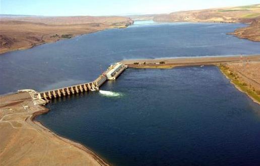 Huge Crack found in Wanapum Dam on Columbia River