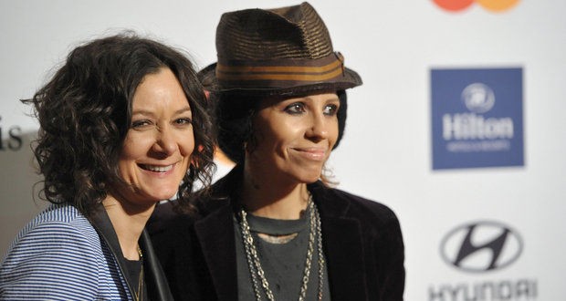 ara Gilbert and Linda Perry have married