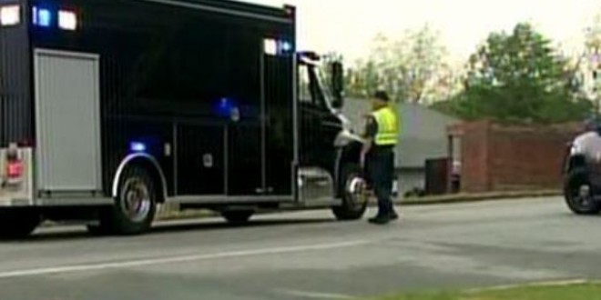 FedEx shooting : 6 wounded, suspect commits suicide