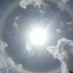 Giant ring appears around the sun