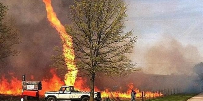 Firenado caught on camera in Missouri