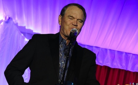 Glen Campbell Unlikely to Perform Again, Wife Says