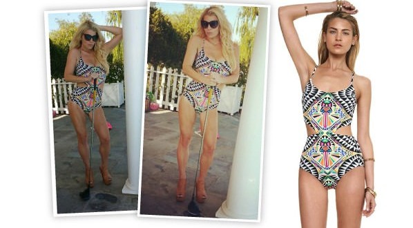 Jessica Simpson : Singer posts swimsuit pics on Instagram