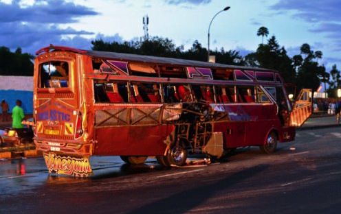 Kenyan bus attack : 3 dead in 2 explosions in Nairobi