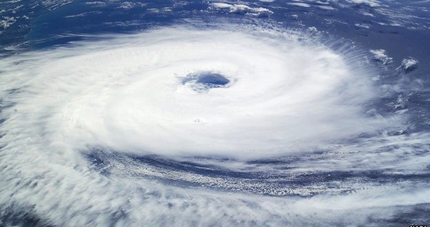 Tropical storms migrate toward poles, Study Says