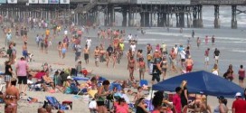 US : Florida beaches face dangerous rip currents