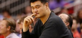 Yao Ming, Hill Want to Buy Clippers