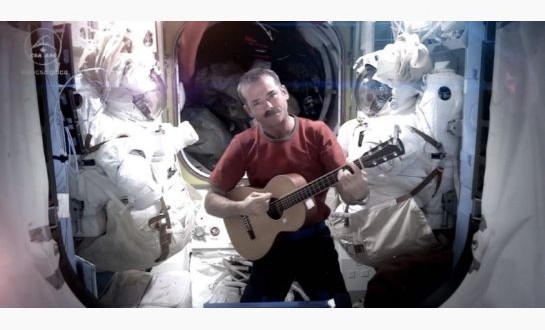 YouTube Chris Hadfield's 'Space Oddity' is going offline