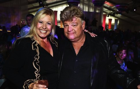 Dan Dotson : 'Storage Wars' star suffers aneurysm