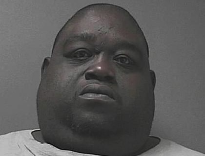 Deputies arrest man hiding marijuana under stomach fat, Report