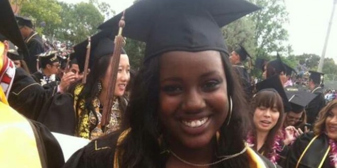 Karlesha Thurman : Woman posts picture of breastfeeding baby at graduation