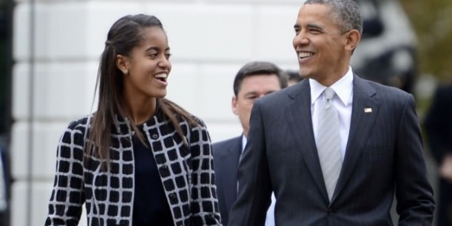 Malia Obama attends her first prom
