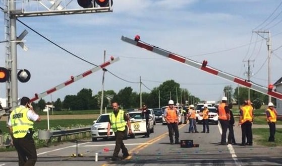 Quebec : Two dead in train, car collision