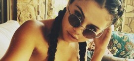 Selena Gomez Posts 'Brave' Bikini Selfie