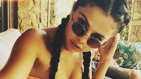 Selena Gomez Posts 'Brave' Bikini Selfie